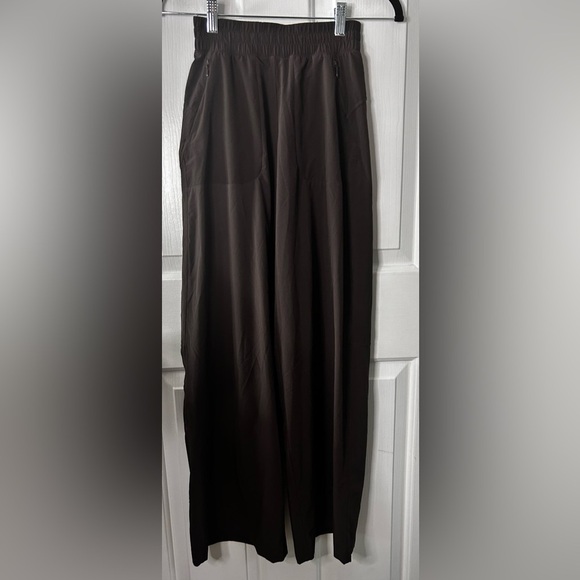 Lululemon Swift Wide-Leg Mid-Rise Pant *Full Length- Espresso/ Size 0 - Picture 5 of 9